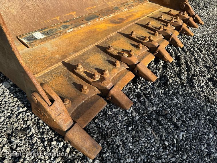 image for item DW2433 1981 Caterpillar 953 track loader