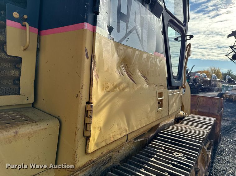image for item DW2433 1981 Caterpillar 953 track loader