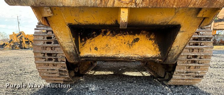 image for item DW2433 1981 Caterpillar 953 track loader