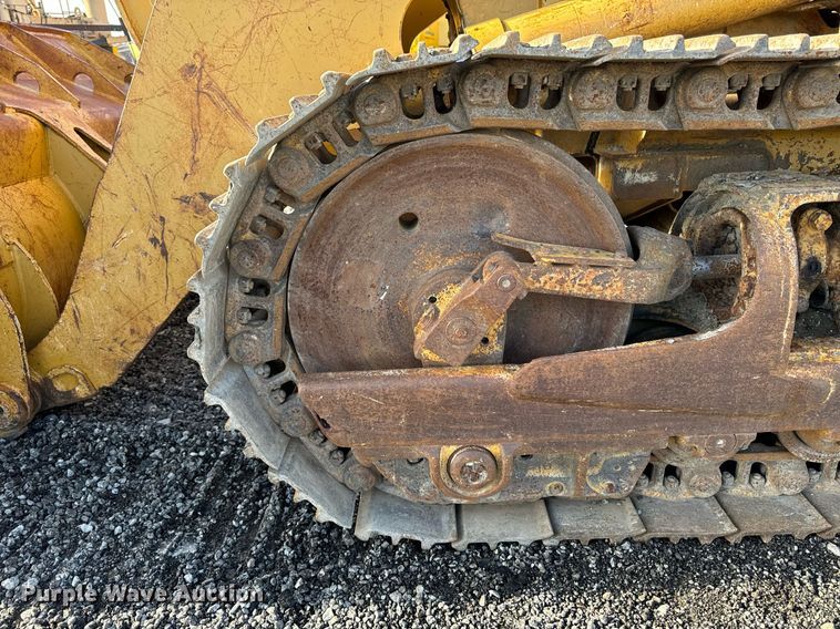 image for item DW2433 1981 Caterpillar 953 track loader
