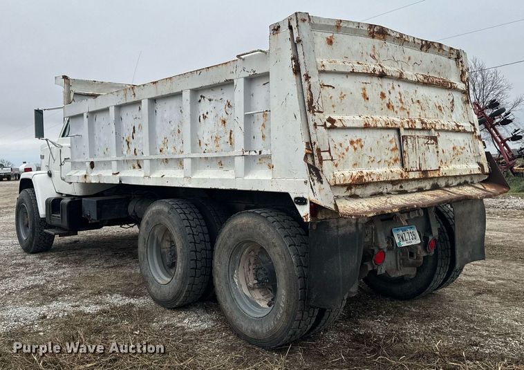image for item DW2438 1978 GMC Brigadier dump truck