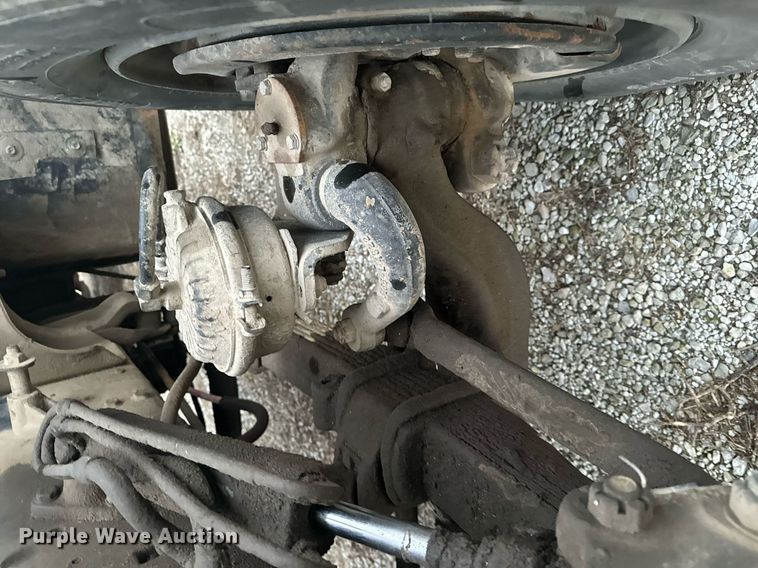 image for item DW2438 1978 GMC Brigadier dump truck