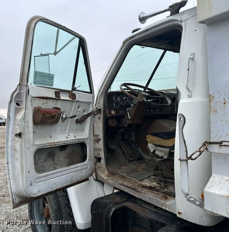 image for item DW2438 1978 GMC Brigadier dump truck