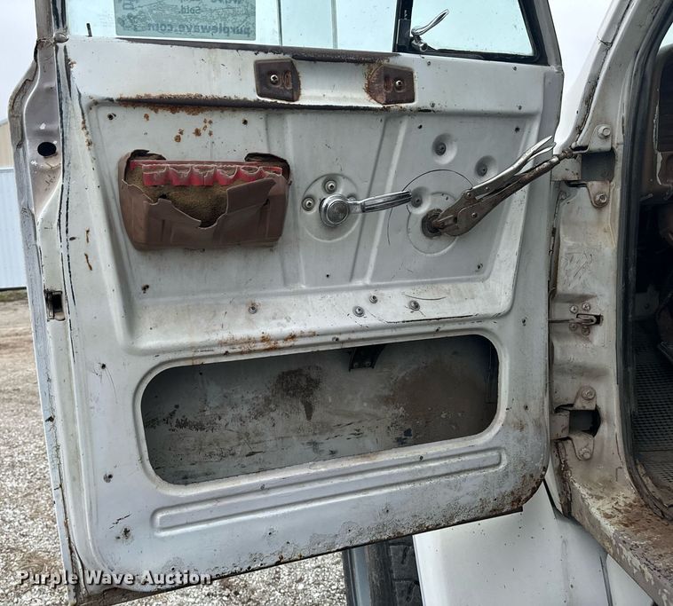 image for item DW2438 1978 GMC Brigadier dump truck