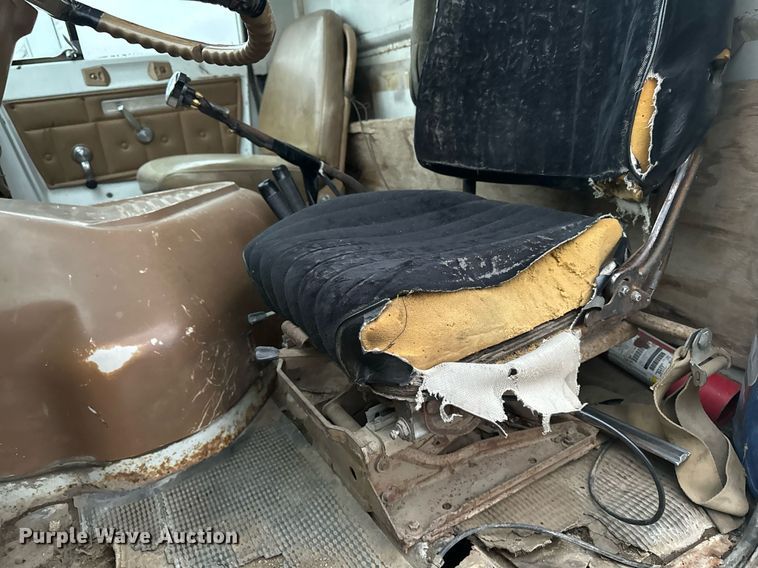 image for item DW2438 1978 GMC Brigadier dump truck