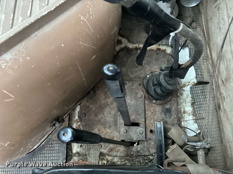 image for item DW2438 1978 GMC Brigadier dump truck