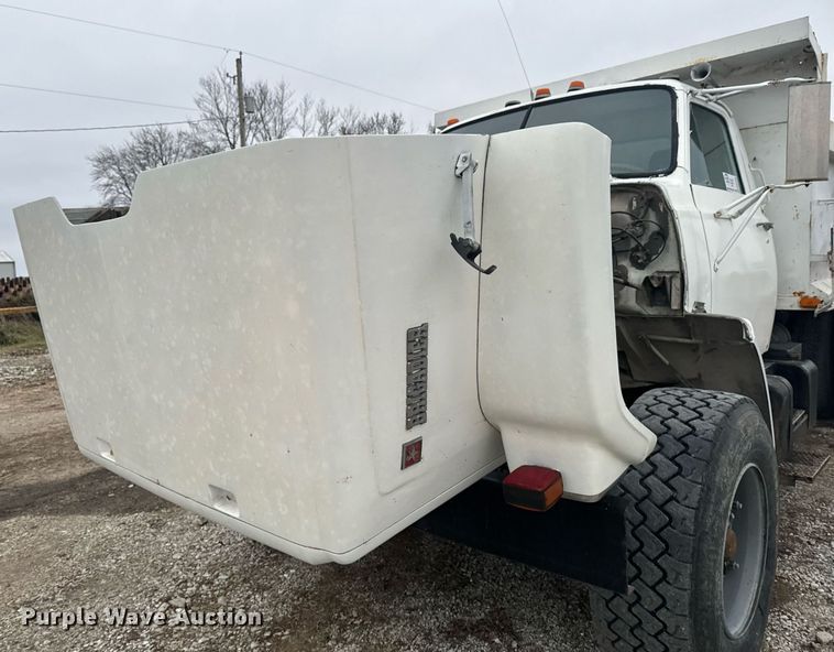 image for item DW2438 1978 GMC Brigadier dump truck