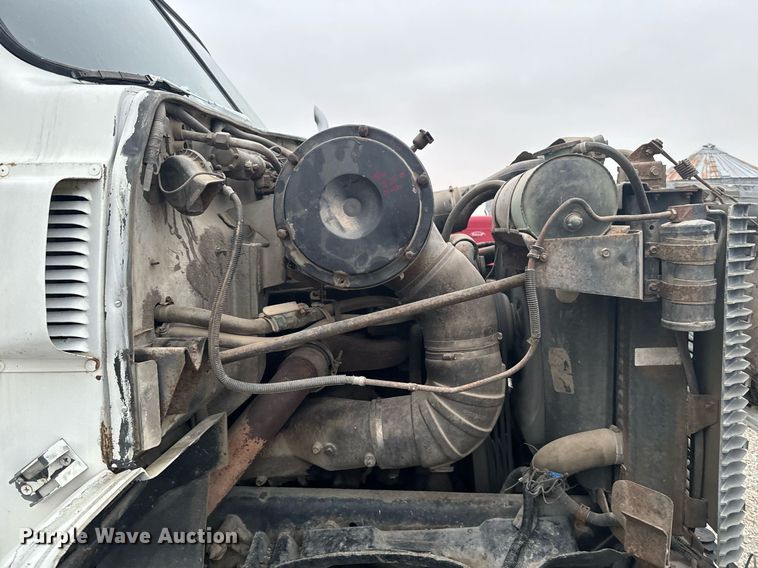 image for item DW2438 1978 GMC Brigadier dump truck