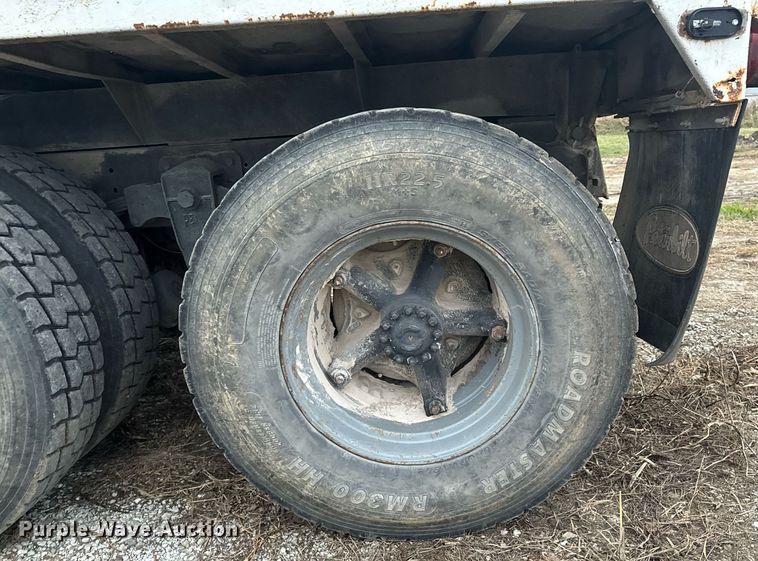 image for item DW2438 1978 GMC Brigadier dump truck