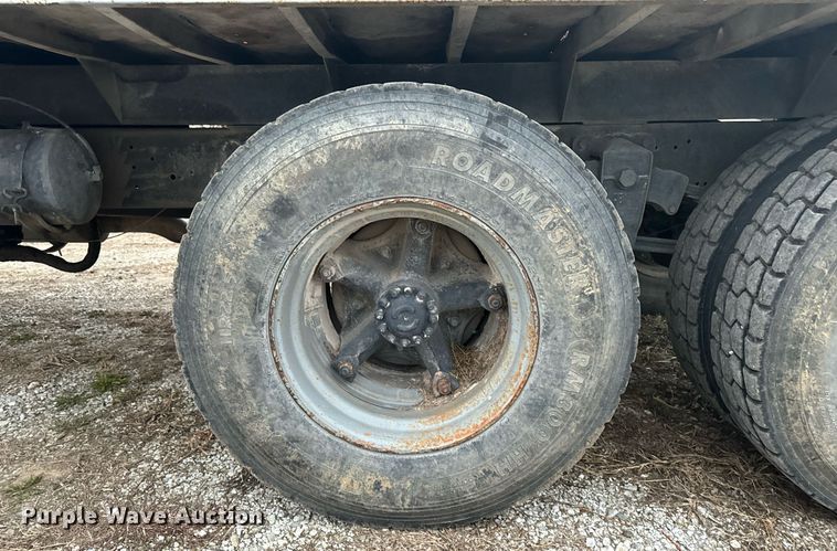 image for item DW2438 1978 GMC Brigadier dump truck