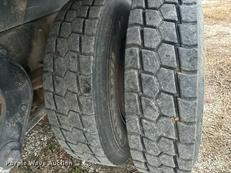 image for item DW2438 1978 GMC Brigadier dump truck