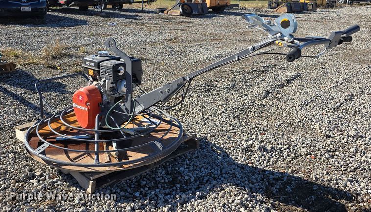 image for item DW3920 2019 Husqvarna BG479F power trowel