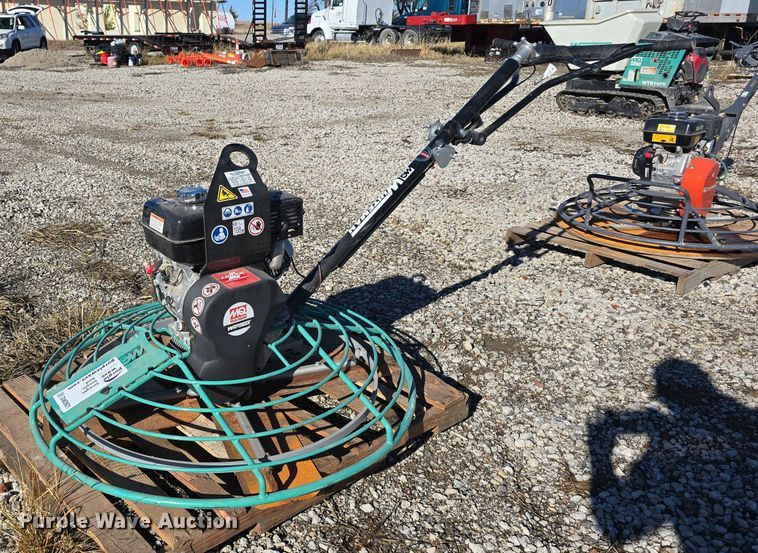 image for item DW3921 2020 Multiquip Whiteman B46H90 power trowel