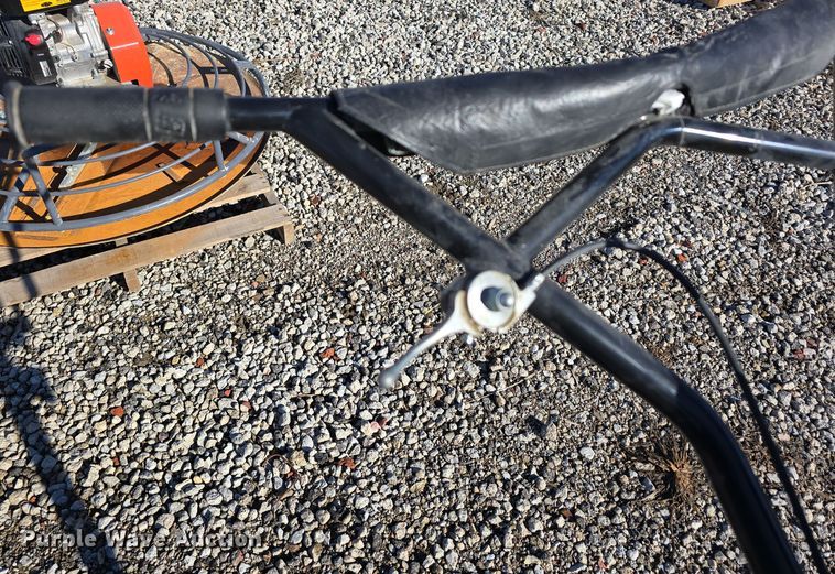 image for item DW3921 2020 Multiquip Whiteman B46H90 power trowel