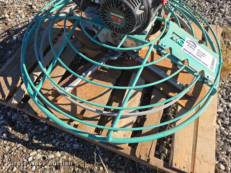 image for item DW3921 2020 Multiquip Whiteman B46H90 power trowel