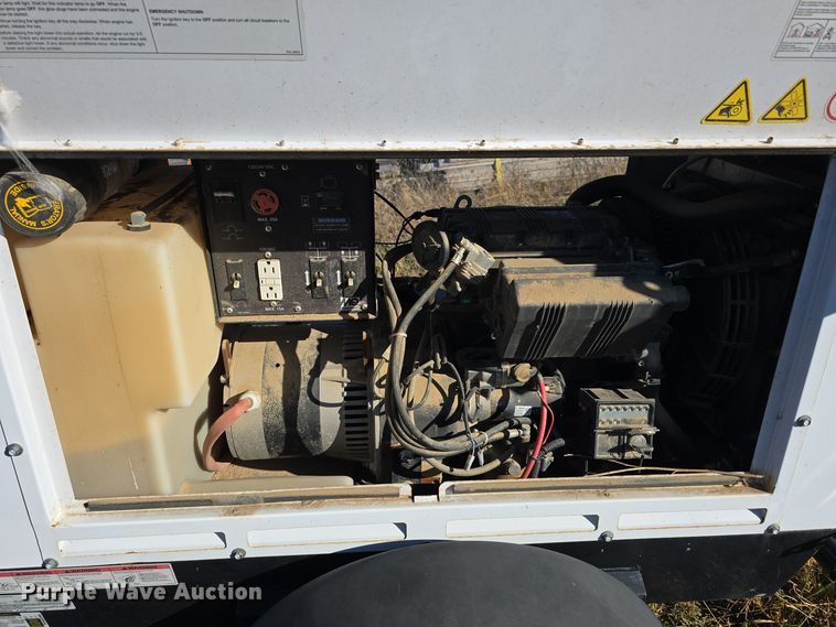 image for item DW3922 2015 Multiquip LT6K light plant