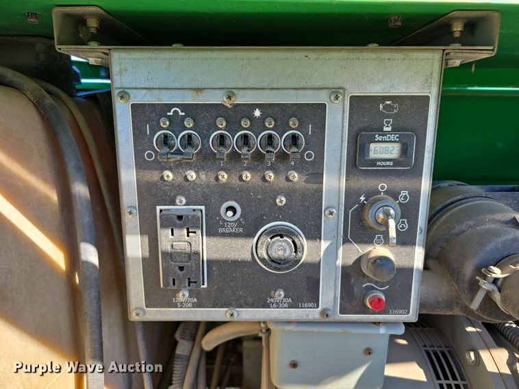 image for item DW3923 2012 Terex RL4 light plant