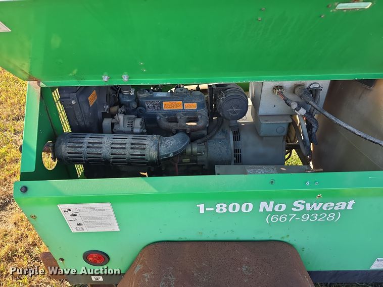 image for item DW3923 2012 Terex RL4 light plant