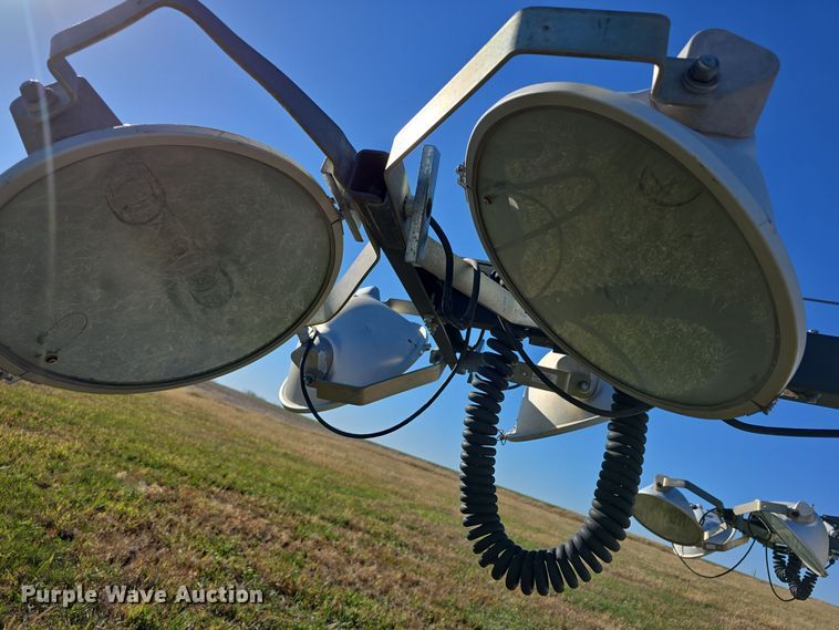 image for item DW3924 2014 Magnum Power MLT3060K light plant