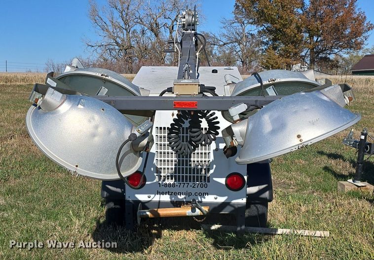 image for item DW3925 2014 Magnum Power MLT3060K light plant