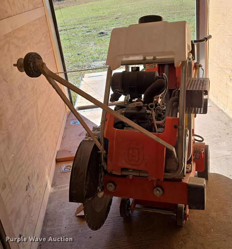 image for item DW3928 2018 Husqvarna FS520 concrete saw