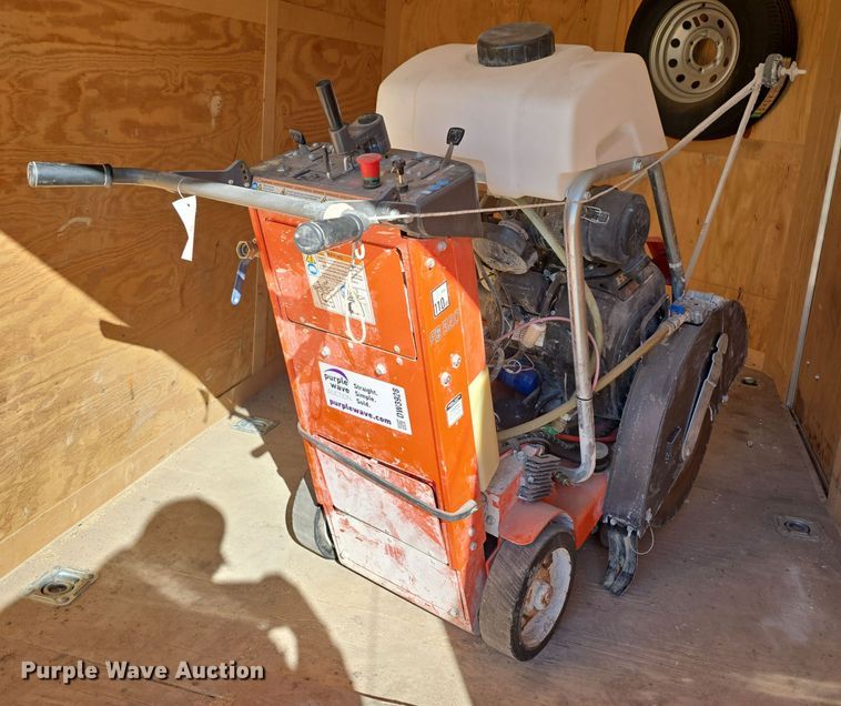 image for item DW3928 2018 Husqvarna FS520 concrete saw
