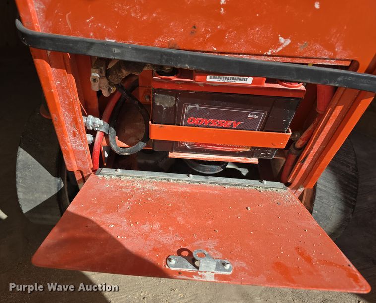 image for item DW3928 2018 Husqvarna FS520 concrete saw