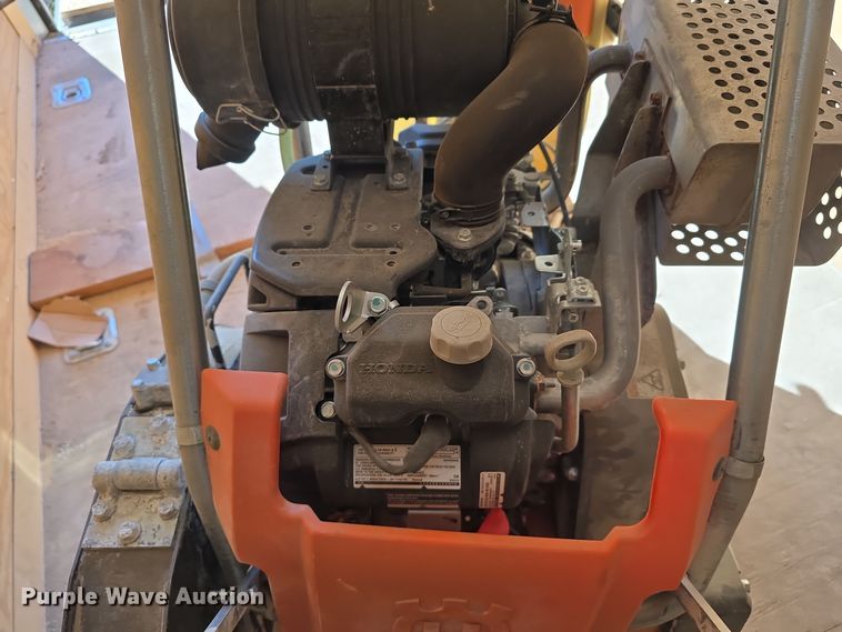 image for item DW3928 2018 Husqvarna FS520 concrete saw