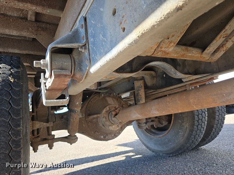 image for item DW3970 1991 GMC Topkick dump flatbed truck