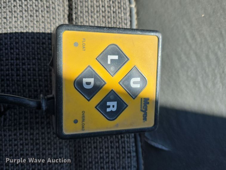 image for item DW3970 1991 GMC Topkick dump flatbed truck