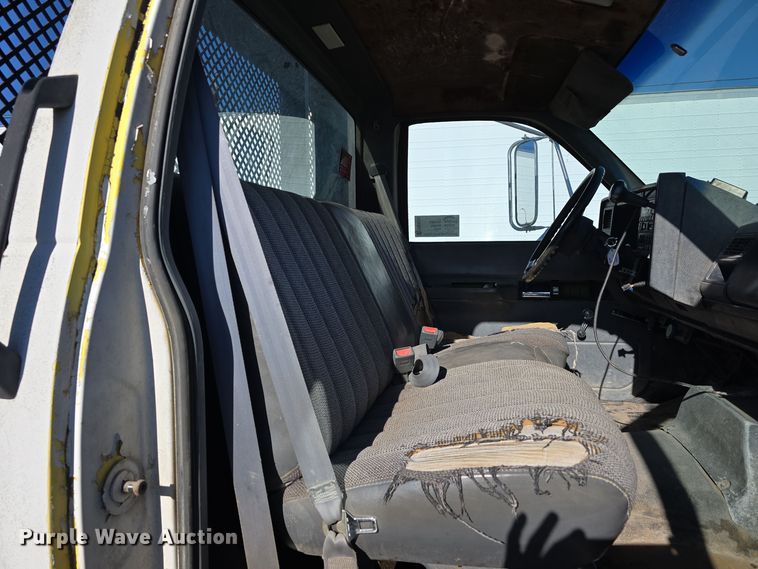 image for item DW3970 1991 GMC Topkick dump flatbed truck