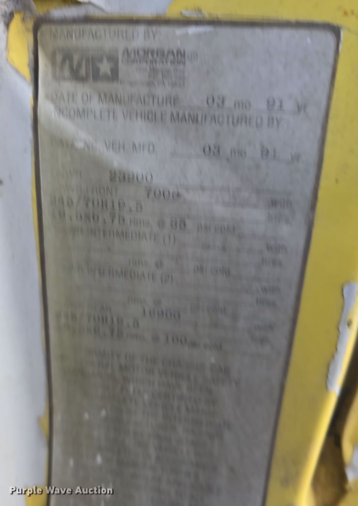 image for item DW3970 1991 GMC Topkick dump flatbed truck