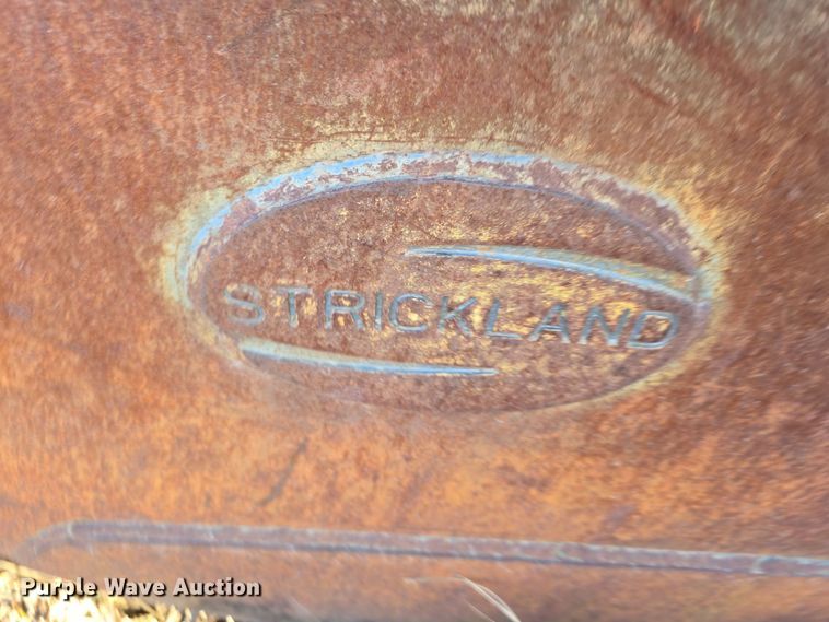 image for item DW3983 (2) excavator buckets