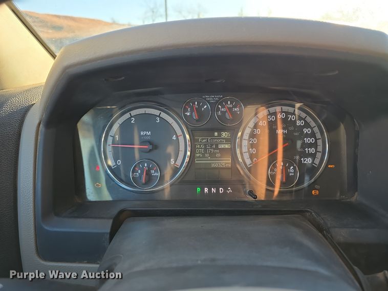 image for item DW3985 2011 Dodge Ram 4500HD flatbed truck