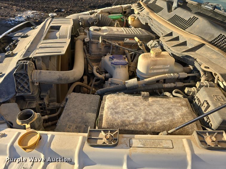 image for item DW3985 2011 Dodge Ram 4500HD flatbed truck