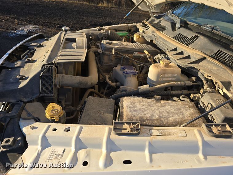 image for item DW3985 2011 Dodge Ram 4500HD flatbed truck