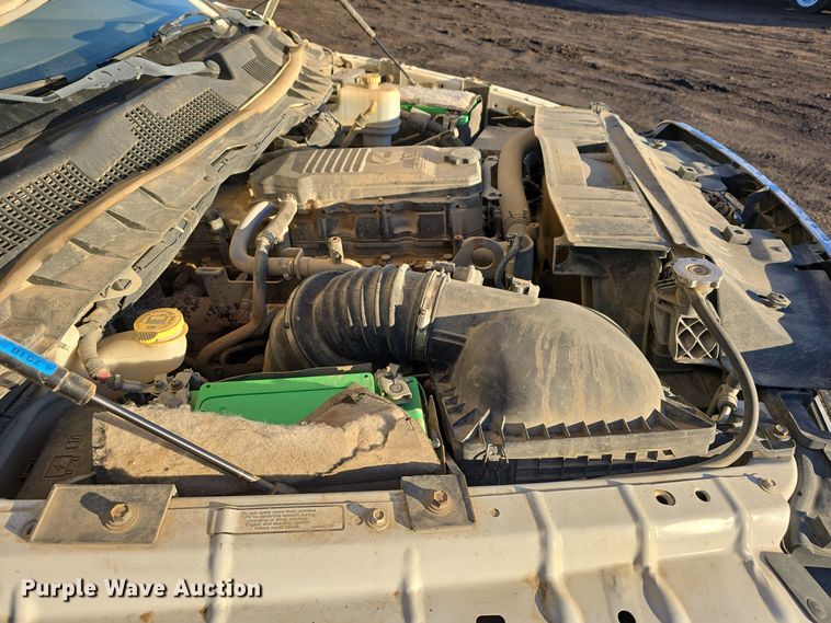 image for item DW3985 2011 Dodge Ram 4500HD flatbed truck