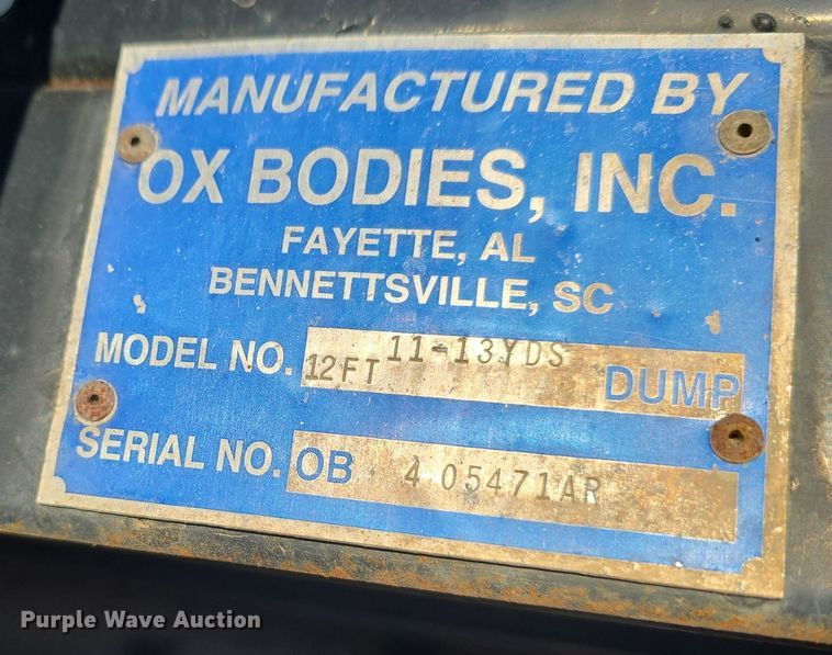 image for item DW3986 2005 Ford F750 Super Duty XLT dump truck