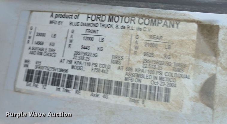 image for item DW3986 2005 Ford F750 Super Duty XLT dump truck