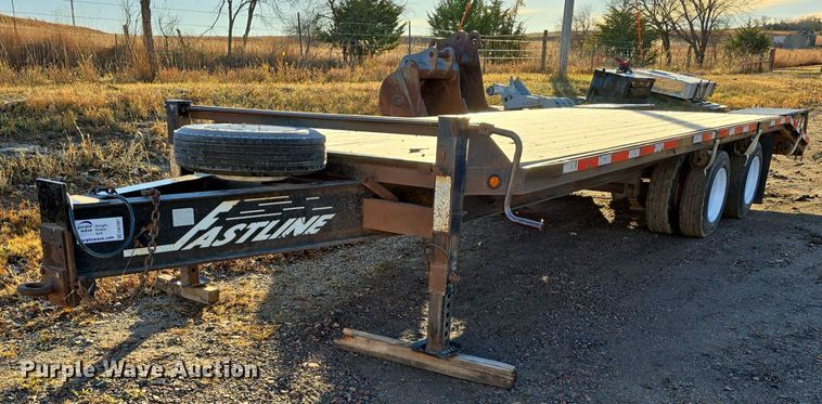 image for item DW3987 2010 FastLine equipment trailer