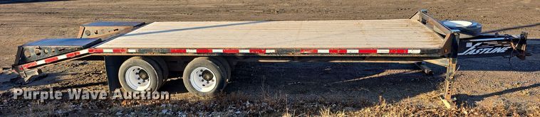 image for item DW3987 2010 FastLine equipment trailer