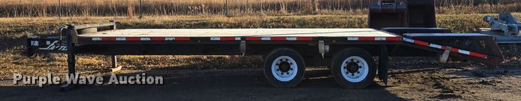 image for item DW3987 2010 FastLine equipment trailer