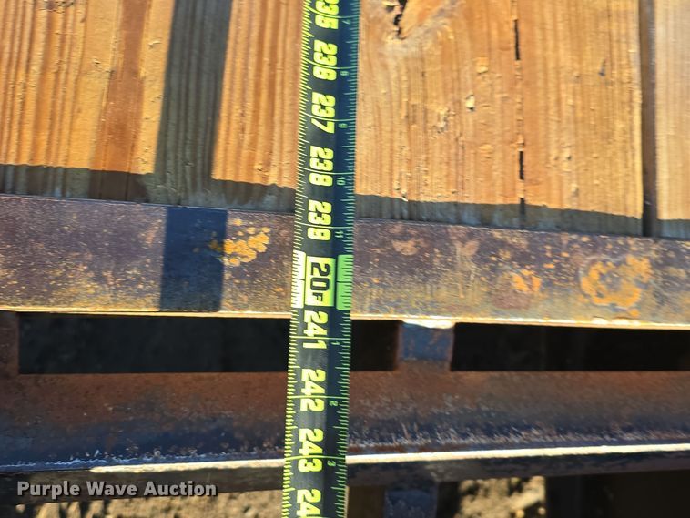 image for item DW3987 2010 FastLine equipment trailer