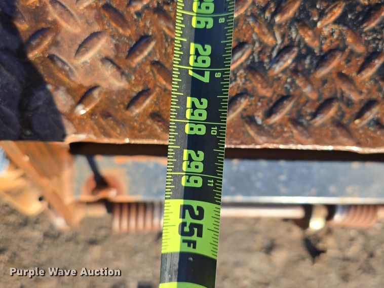 image for item DW3987 2010 FastLine equipment trailer