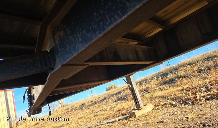 image for item DW3987 2010 FastLine equipment trailer