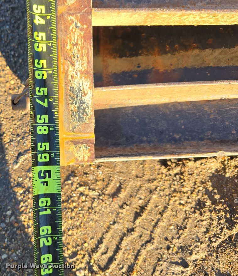 image for item DW3987 2010 FastLine equipment trailer