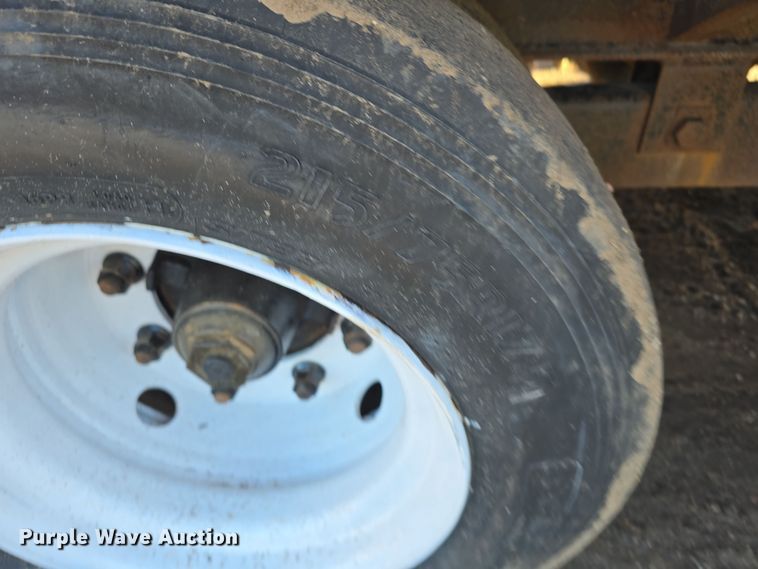 image for item DW3987 2010 FastLine equipment trailer