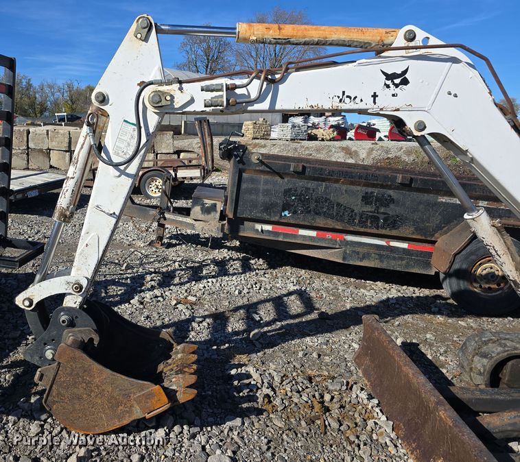 image for item DW3991 1996 Bobcat 331 C-Series mini excavator