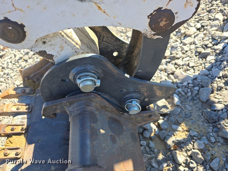 image for item DW3991 1996 Bobcat 331 C-Series mini excavator