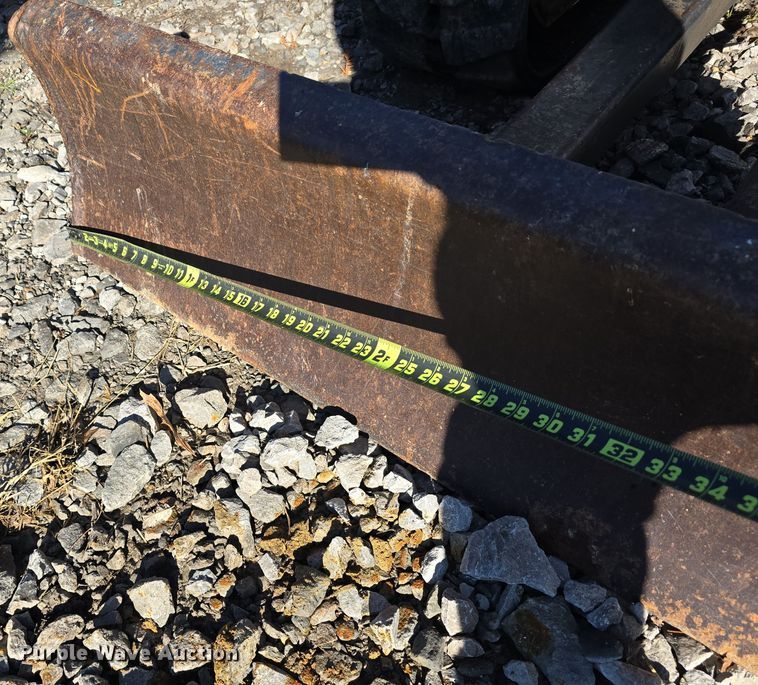 image for item DW3991 1996 Bobcat 331 C-Series mini excavator